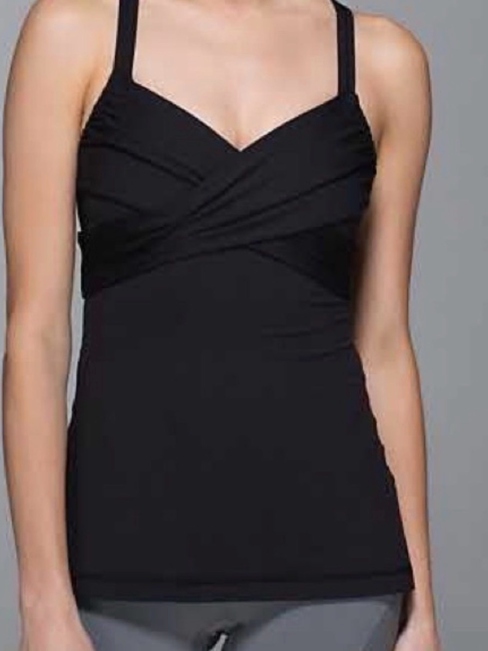 NWT lululemon Wrap it up tank size 6